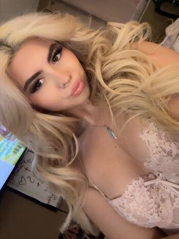 valianna.rose