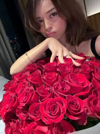 Leaked Valkyrae  page private photo viral onlyfans