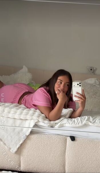 Leaked Valonaash private photo viral onlyfans