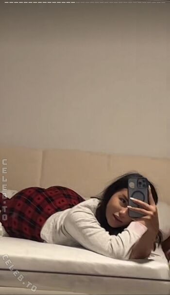 Leaked Valonaash private photo viral onlyfans
