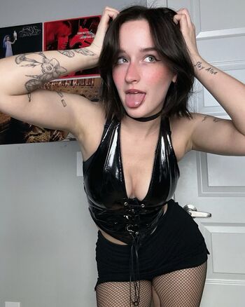 Leaked Vampire queenmarceline private photo viral onlyfans