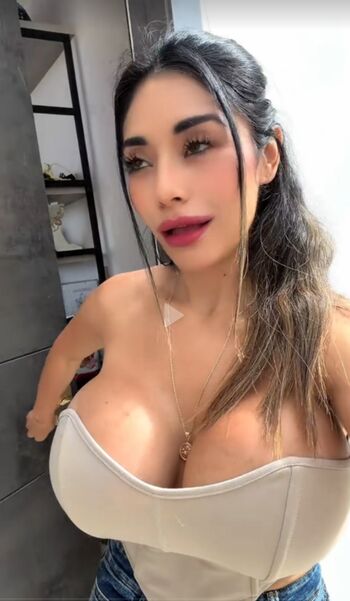 Leaked Vanexmoto/ private photo viral onlyfans