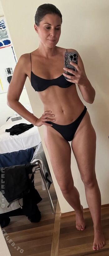 Leaked Vanessa blumhagen private photo viral onlyfans