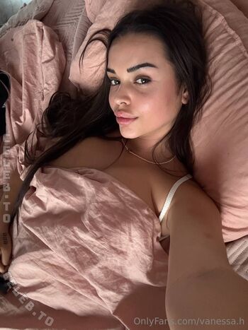 Leaked Vanessa h private photo viral onlyfans
