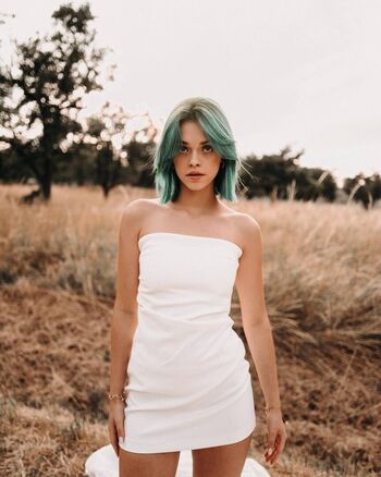 Vanessa Lealia