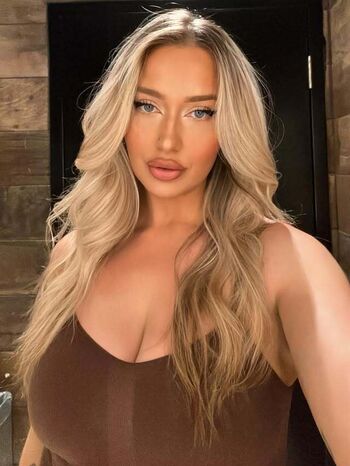 Vanessa Radz