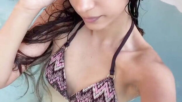 vanika2000