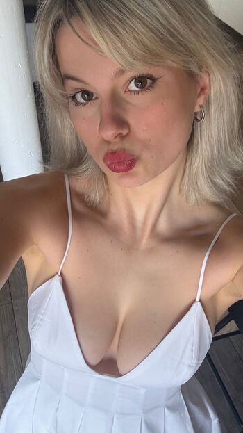 Leaked Varvarik star page private photo viral onlyfans