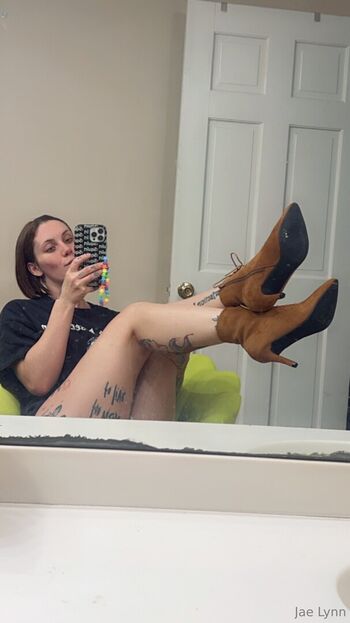 velvet_trixxx_free