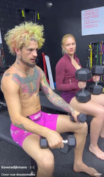 veradijkmansofficial