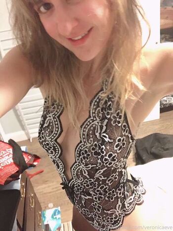 Leaked Veronica eve private photo viral onlyfans