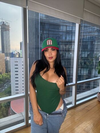 Leaked Veronica flores private photo viral onlyfans