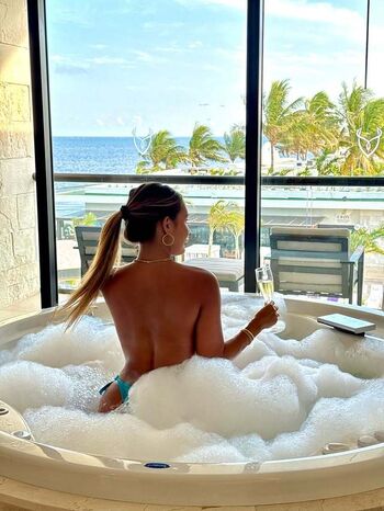 Leaked Veronica weffer private photo viral onlyfans