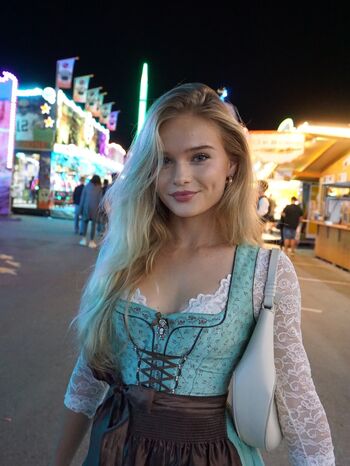 Veronika Miller