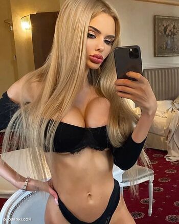 Leaked Veronikasherstiuk private photo viral onlyfans