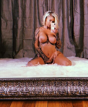 Leaked Vicky aisha private photo viral onlyfans