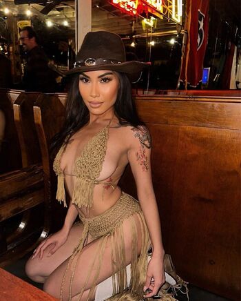 Victoria Kuang