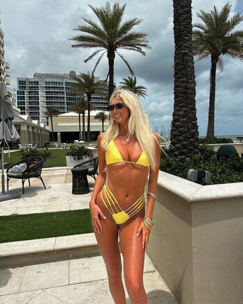 Victoria Santerre