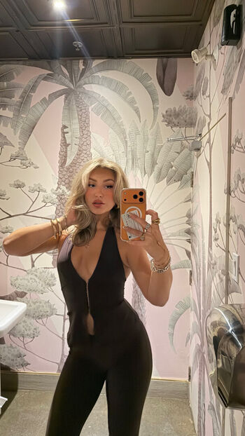 Leaked Victoria private photo viral onlyfans