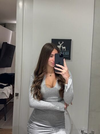 Leaked Victoriacox private photo viral onlyfans