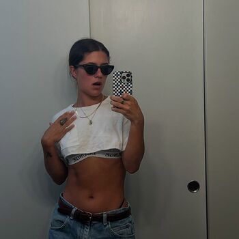 Leaked Vienavalentine private photo viral onlyfans