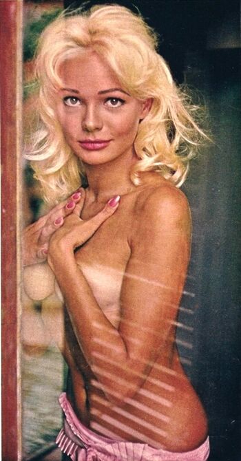 Leaked Vintage starlets page private photo viral onlyfans