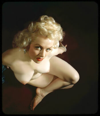 Leaked Vintage starlets page private photo viral onlyfans