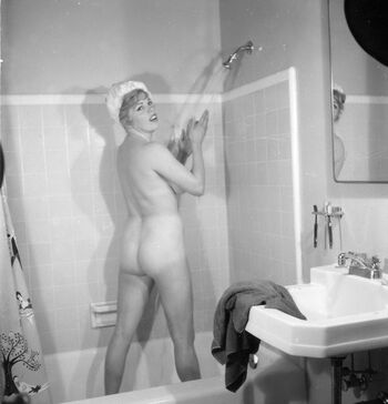 Leaked Vintage starlets page private photo viral onlyfans