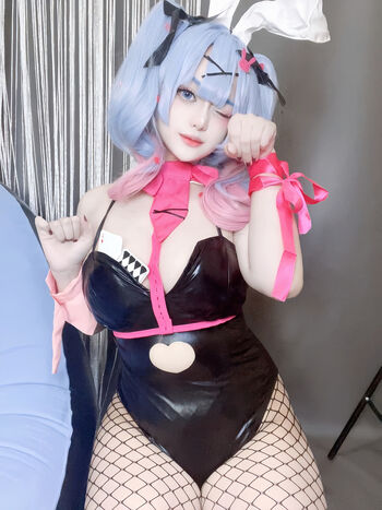 Violet Airis