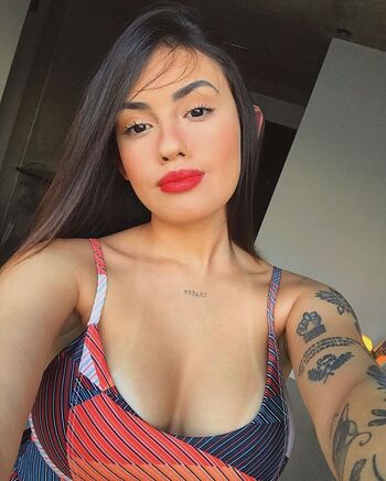 Leaked Vitoria marcilio private photo viral onlyfans