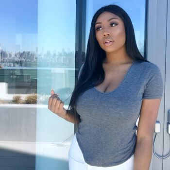 Leaked Curvy geek/ private photo viral onlyfans