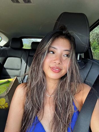 Vivian Marie Wong