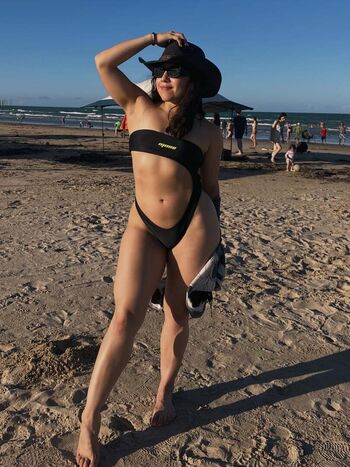 Leaked Vivian saldana private photo viral onlyfans