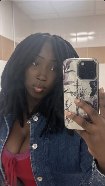 Leaked Vivicax x private photo viral onlyfans