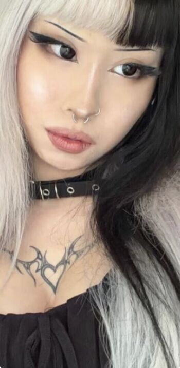 Leaked Vivika siron private photo viral onlyfans