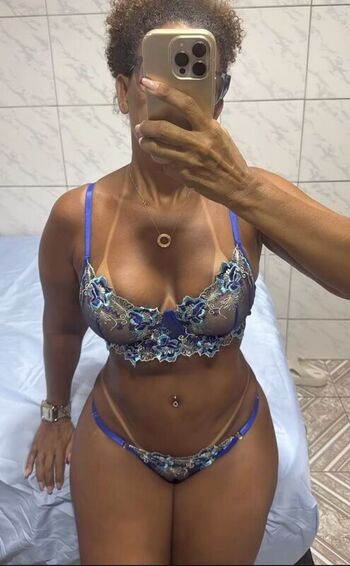 Leaked Vovo pzu page private photo viral onlyfans