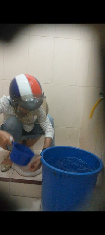 Voyeur Asian Pissing Toilet &Amp; Upskirts Only