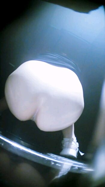 Voyeur Asian Pissing Toilet &Amp; Upskirts Only