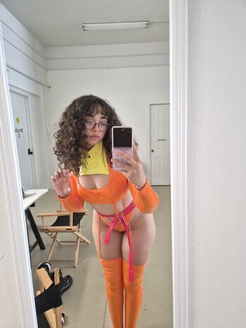 Leaked Realwifenextdoor/ private photo viral onlyfans