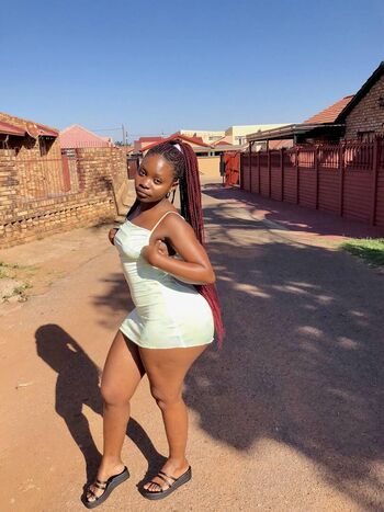 Vunene Taiwo Mabunda