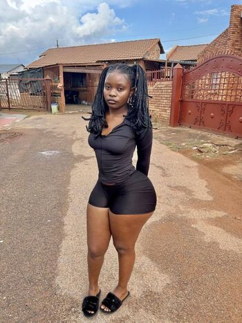 Leaked Vunene taiwo mabunda private photo viral onlyfans
