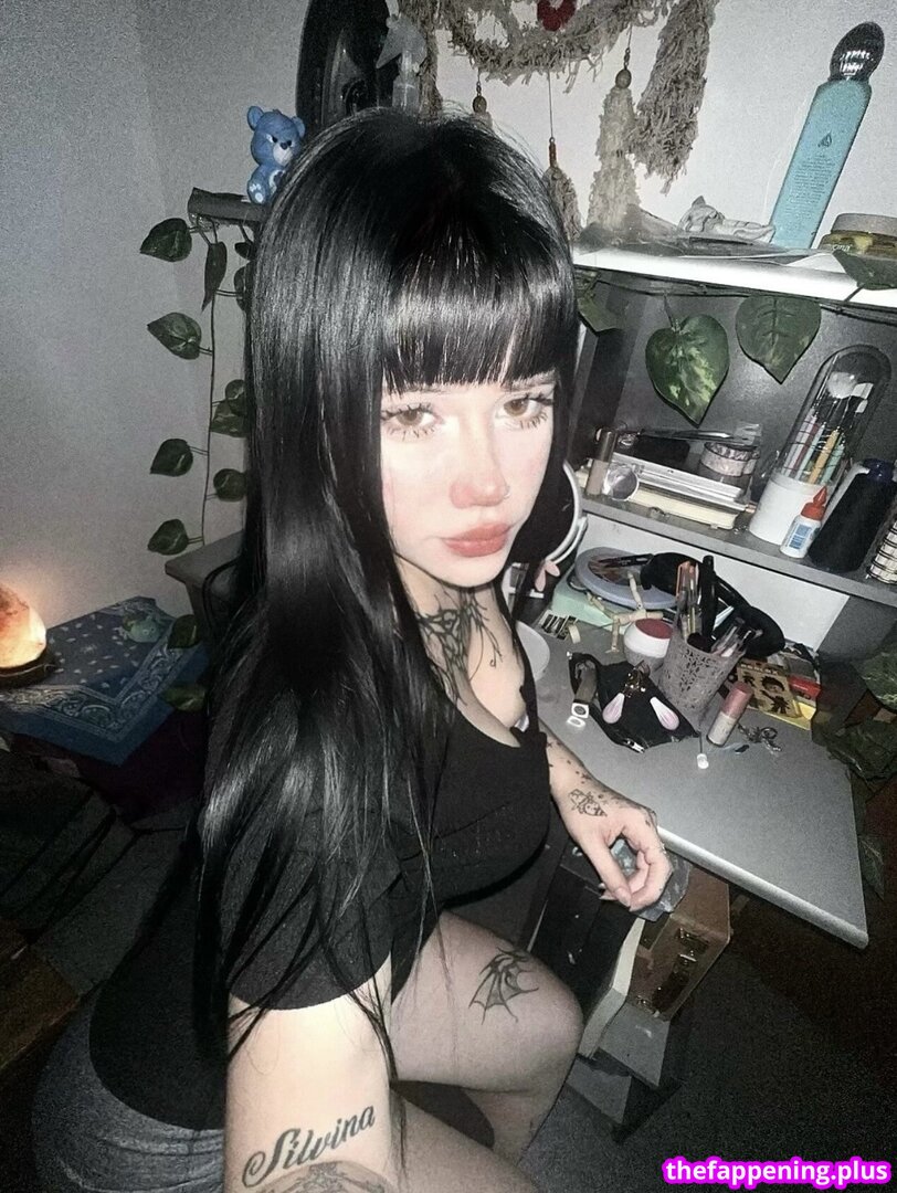 Vverence / away / https: / verennce Nacktes OnlyFans Foto #1