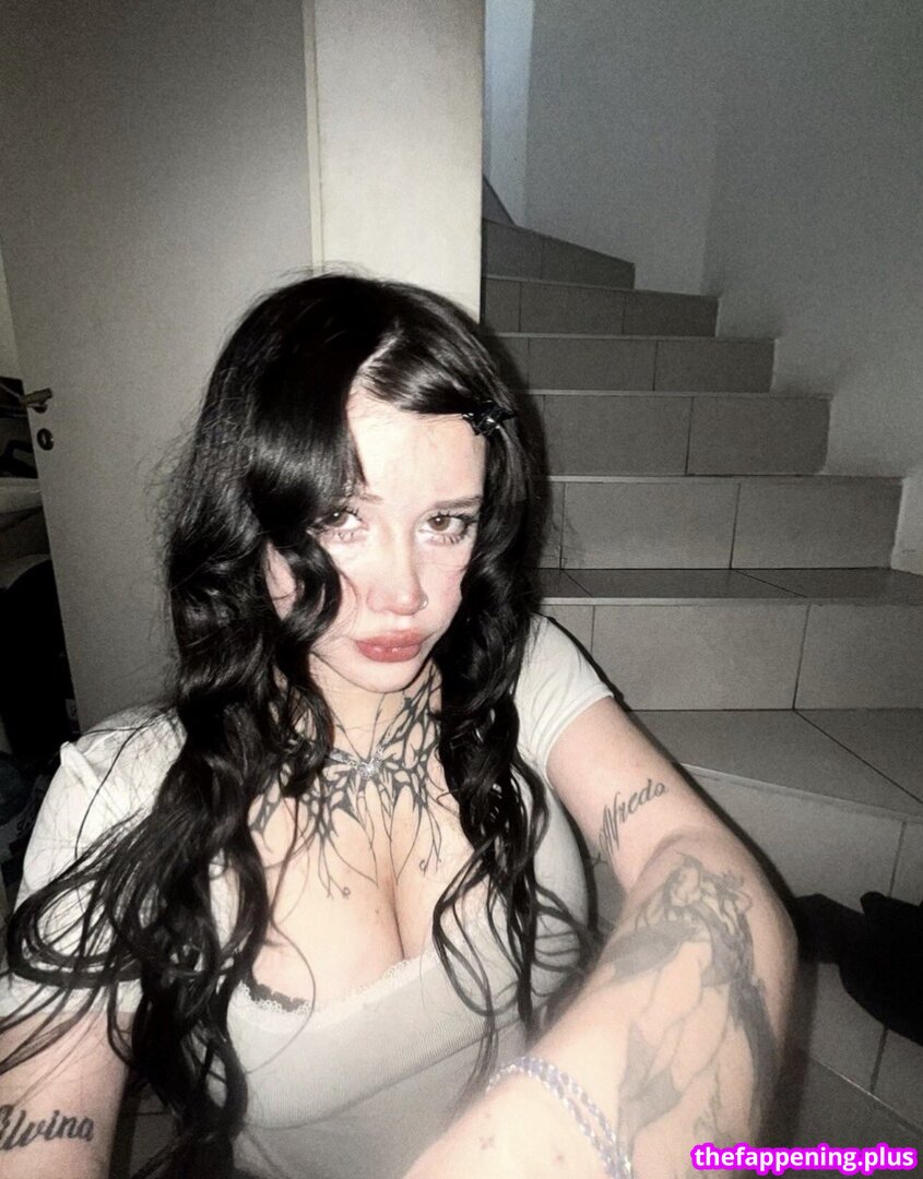 Vverence / away / https: / verennce Nahá OnlyFans fotografie #5