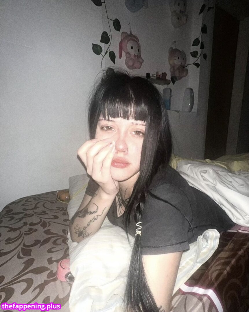 Vverence / away / https: / verennce Meztelen OnlyFans Fotó #6