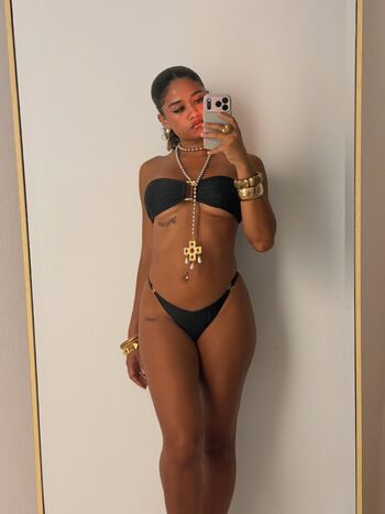 Leaked Wahyne private photo viral onlyfans
