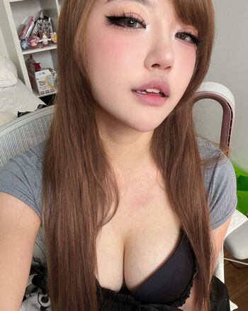 Waifu Daph