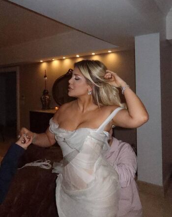 Leaked Wanda nara private photo viral onlyfans