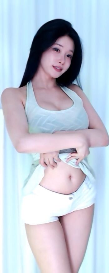 Leaked Wannabe private photo viral onlyfans