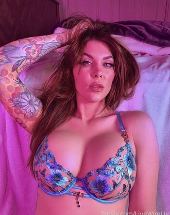 Leaked Watchgirlsplay  page private photo viral onlyfans
