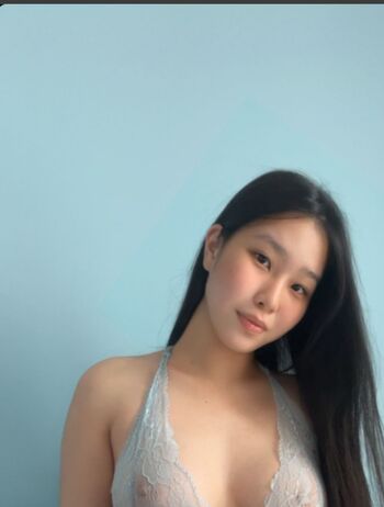 We Need To See More Her *Sibylcutie*